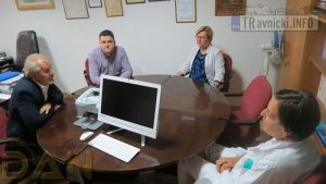 Načelnik Općine Novi Travnik donirao kompjuter Bolnici Travnik