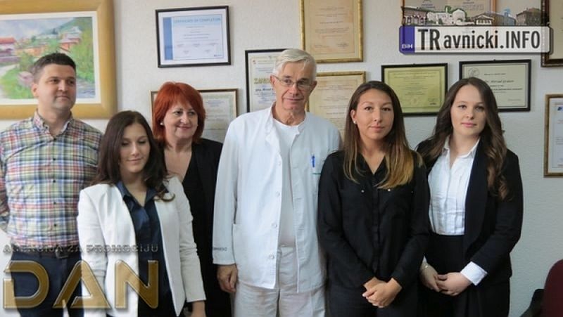 VIDEO: Vrijedna donacija švicarskih srednjoškolaca za Bolnicu Travnik